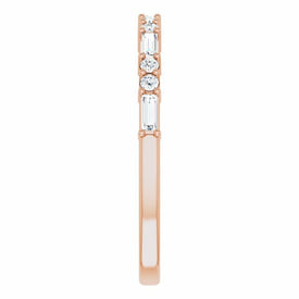 SIZE 7  14K Rose Gold Baguette and Round 1/4 CTW Diamond Wedding Band