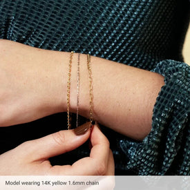 7 Inch 14K Yellow Gold Twisted Herringbone Chain Bracelet  1.6mm Thin Jewelry
